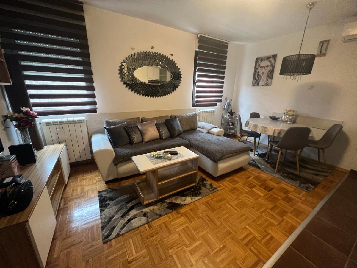 Apartment Sweet Dreams-Close To Zoo,Dinamo Stadium And The City Center Загреб Екстер'єр фото